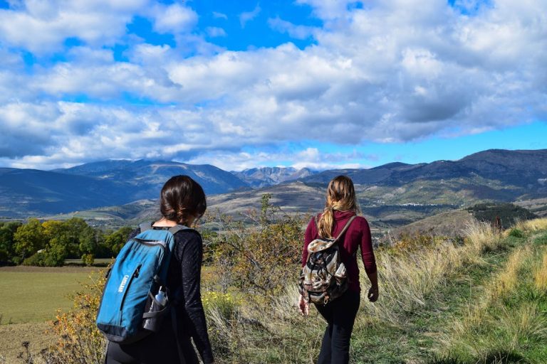 The Amazing Benefits of Hiking: Why You Should Hit the Trails